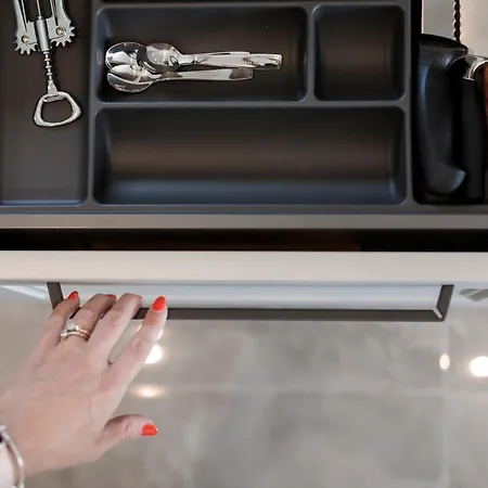 Lovely Penthouse In Mellieha-seaview By Homely المليحة