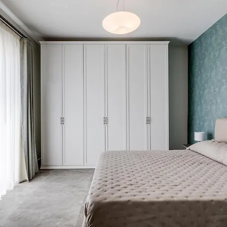 Lovely Penthouse In Mellieha-seaview By Homely Apartment