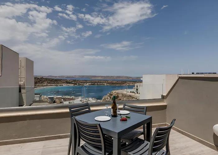 Lovely Penthouse In Mellieha-seaview By Homely Apartamento *